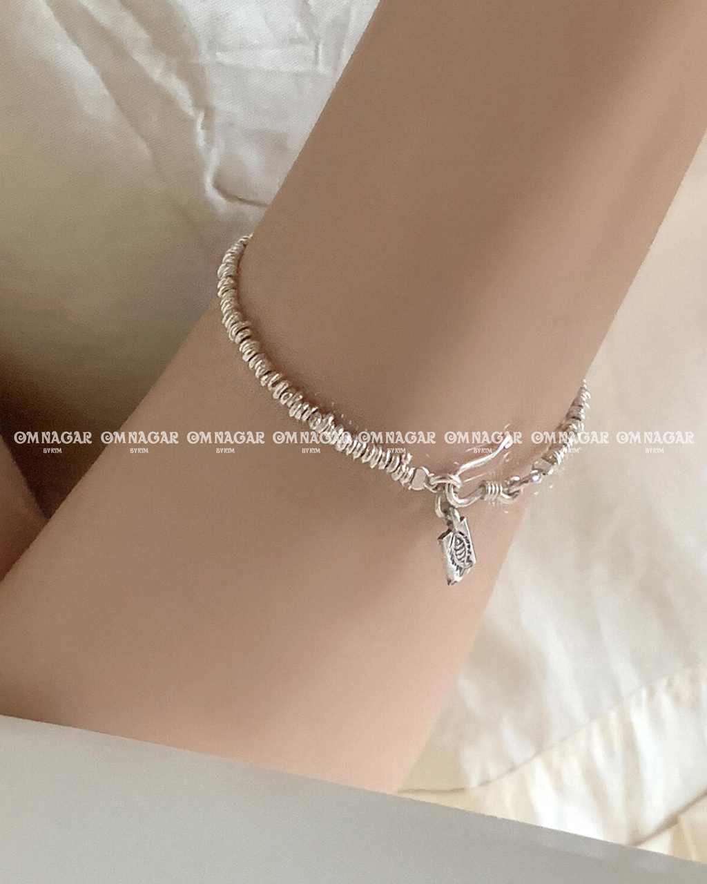 Chỉ Đỏ Ngũ Sắc Tiểu Mã Chiêu Phúc - Bạc 999 (2026)