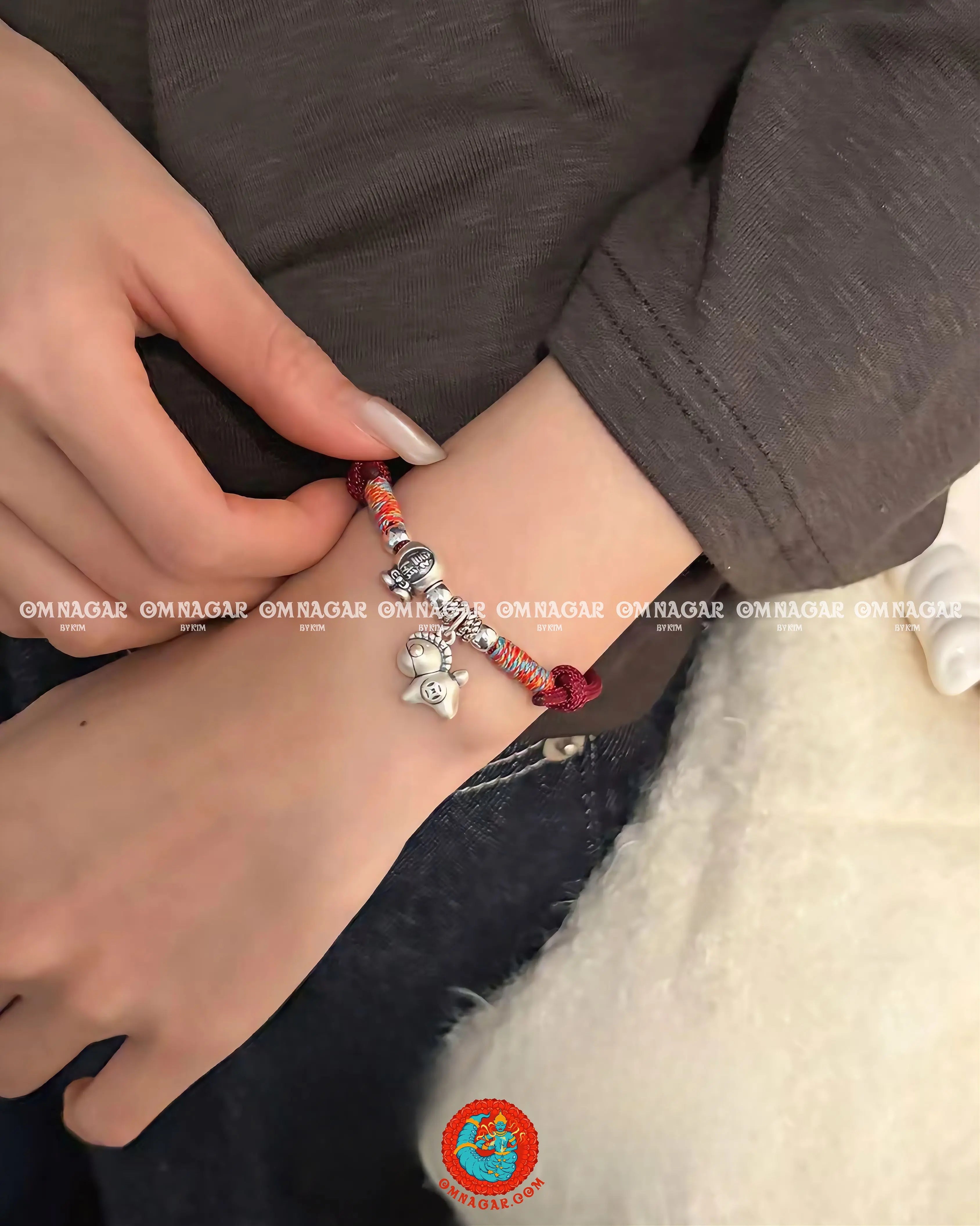 Chỉ Đỏ Ngũ Sắc Tiểu Mã Chiêu Phúc - Bạc 999 (2026)