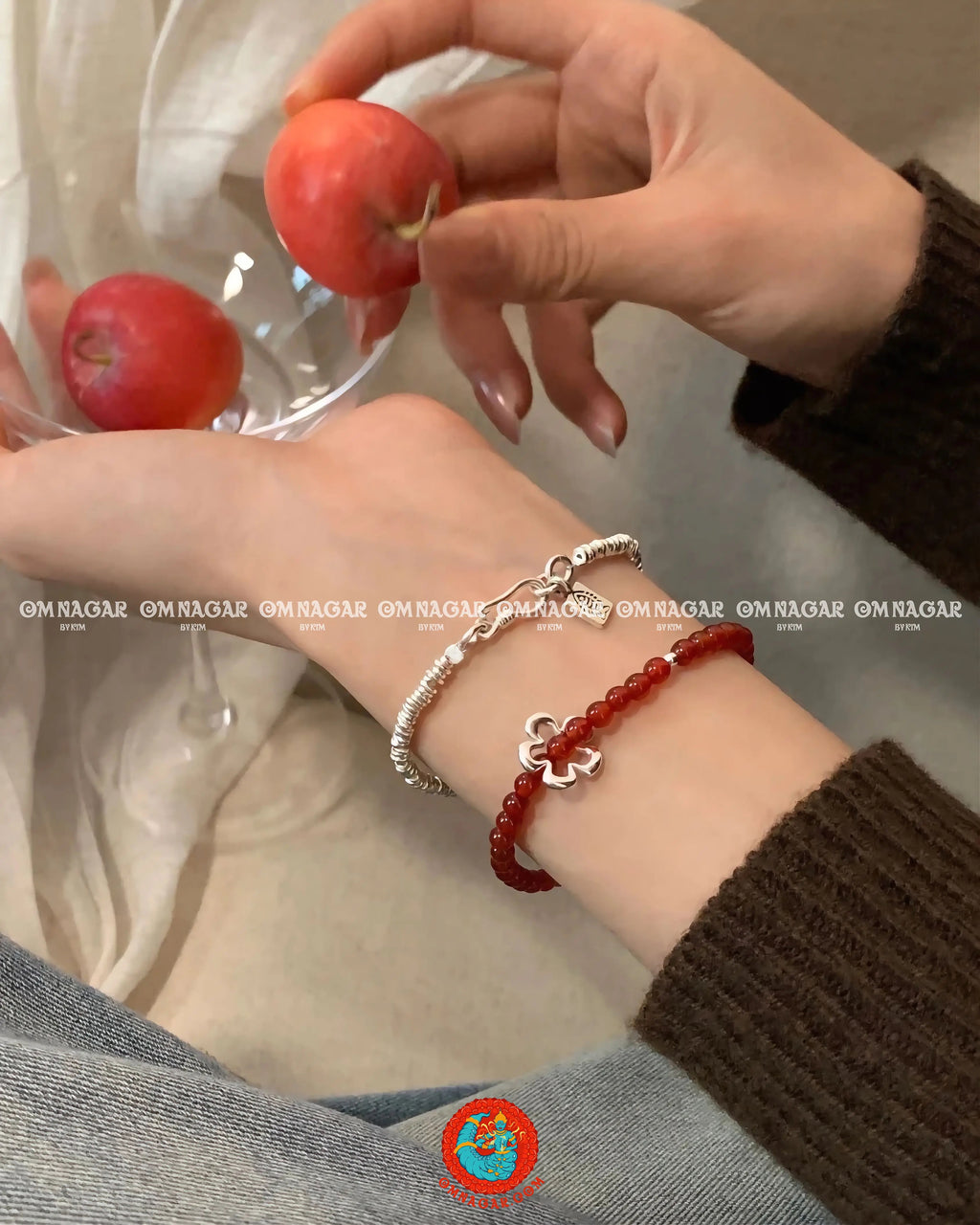 Vòng đá Mã Não Đỏ & Charm Hoa Bạc 925 -  nhiệt huyết & bảo hộ