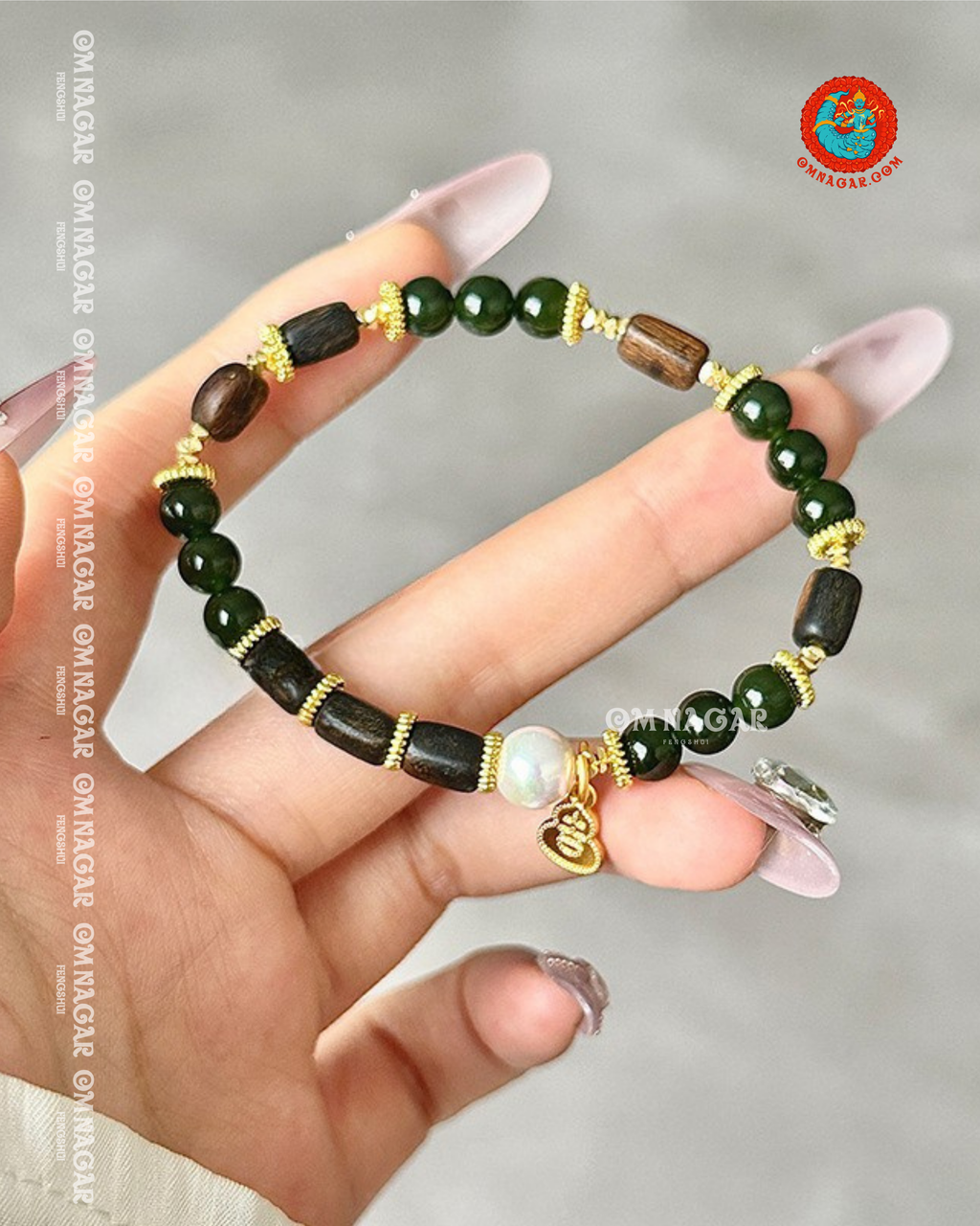 Trầm Hương Ngọc Bích