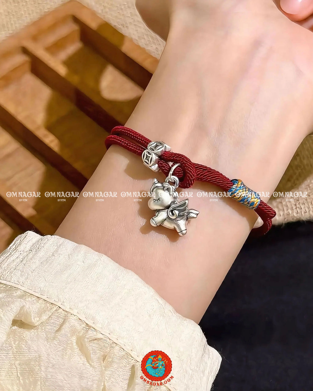 Chỉ Đỏ Kỳ Lân Thiên Mã - Bạc 999 (2026)