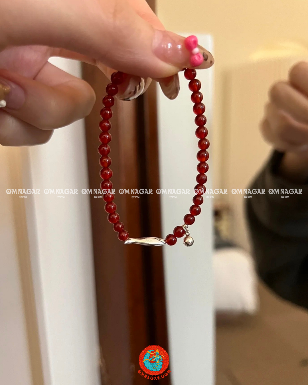 Vòng đá Mã Não Đỏ & Charm Cá Bạc 925 -  dư dả & bảo hộ