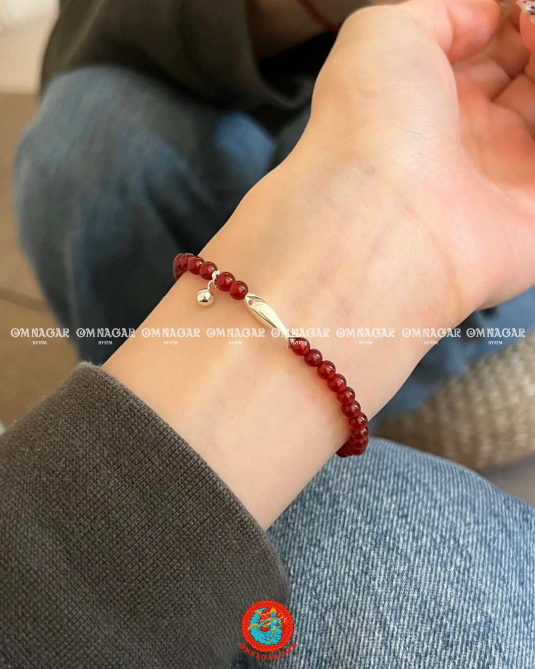 Vòng đá Mã Não Đỏ & Charm Cá Bạc 925 -  dư dả & bảo hộ