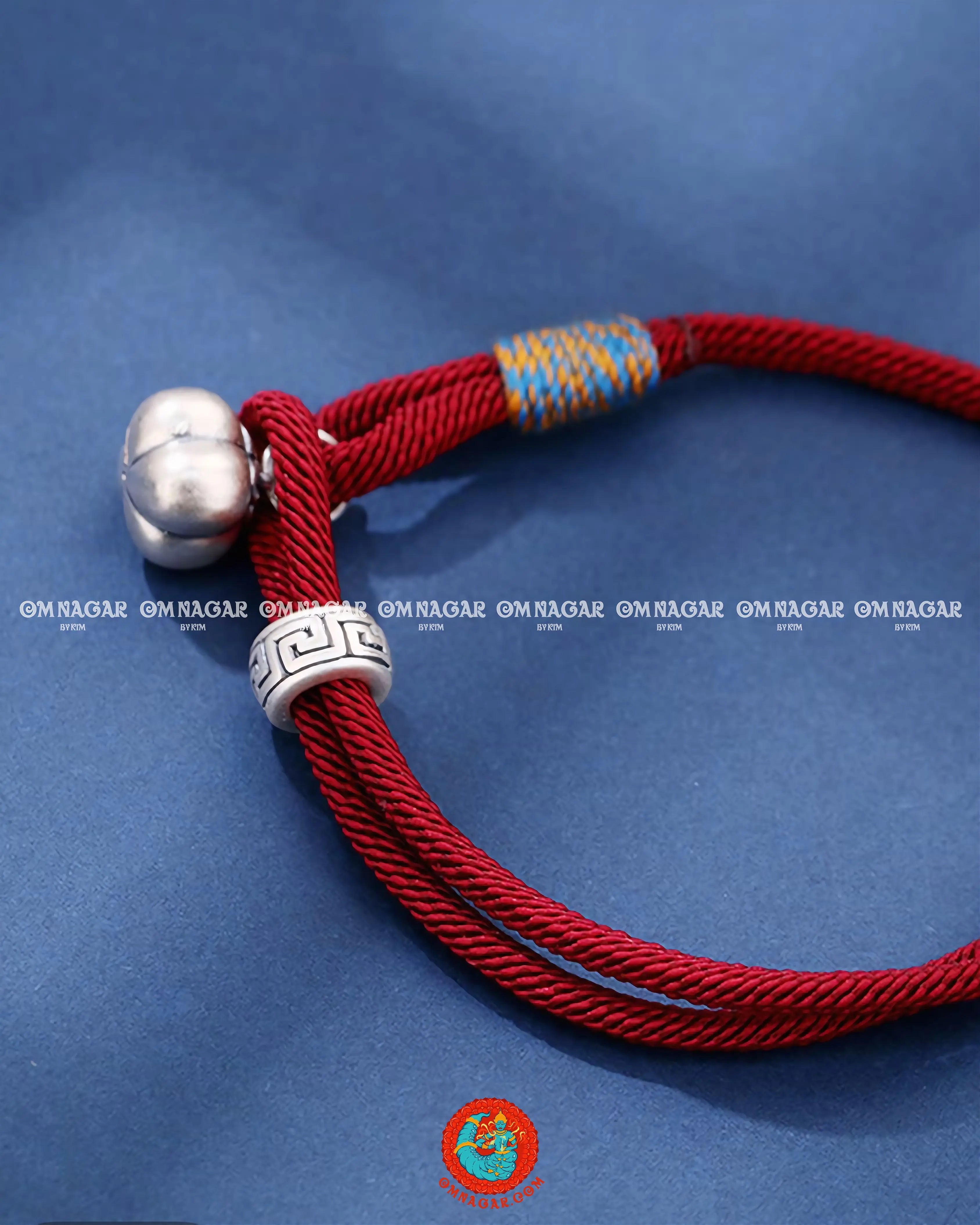 Chỉ Đỏ Phúc Thị Hồi Quy - Bạc 999 (2026)