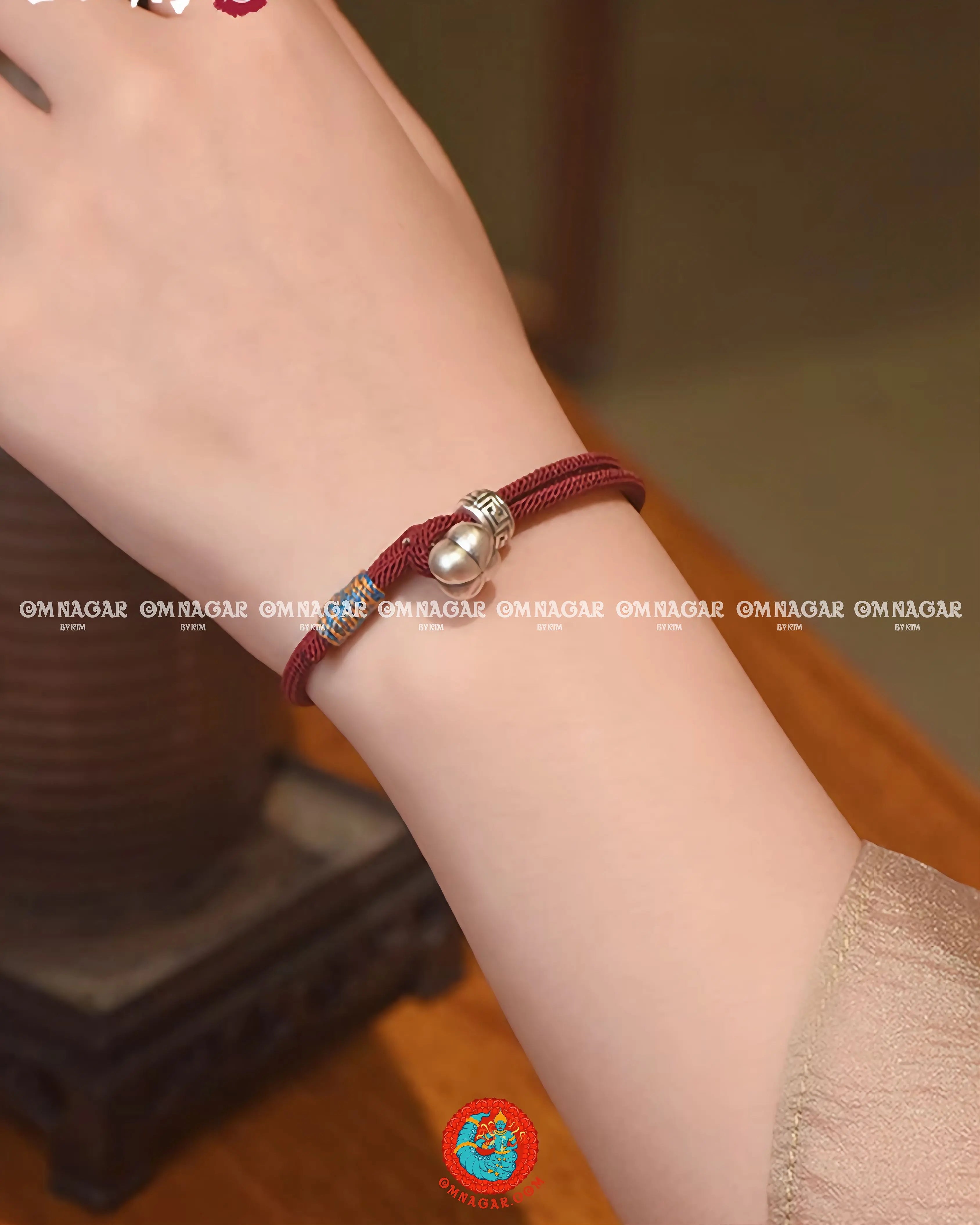 Chỉ Đỏ Phúc Thị Hồi Quy - Bạc 999 (2026)